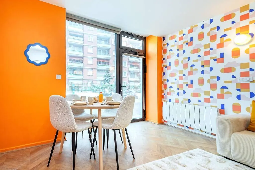 Colore Aux Portes Des Buttes Chaumont Apartmán